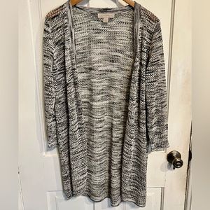Laura Ashley long 3/4 sleeves open knit duster sweater in shades of gray, size L